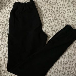 jaanuu scrub joggers